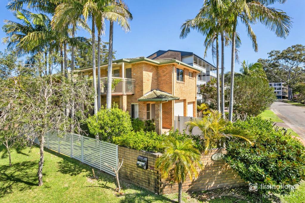 1/1 Mistral Cl, Nelson Bay, NSW 2315