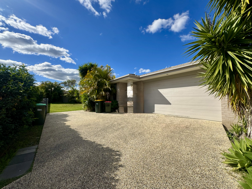 56 Albatross Way, Old Bar, NSW 2430