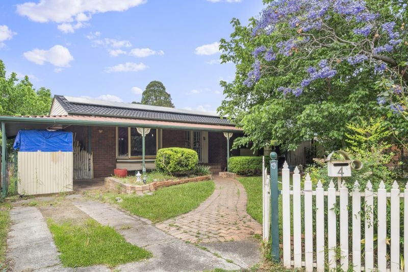 4 Sorlie Pl, Doonside, NSW 2767