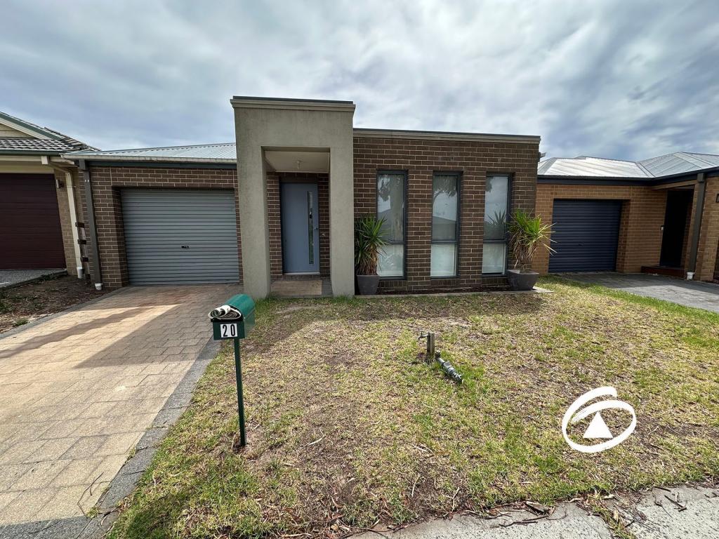 20 Seville St, Pakenham, VIC 3810