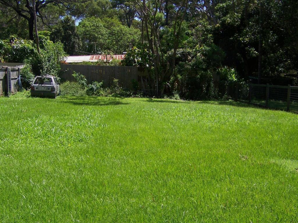 132 Lucas Dr, Lamb Island, QLD 4184