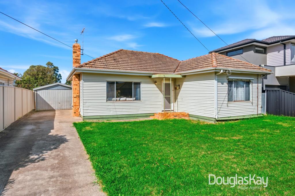 14 Baynton Ave, Sunshine North, VIC 3020