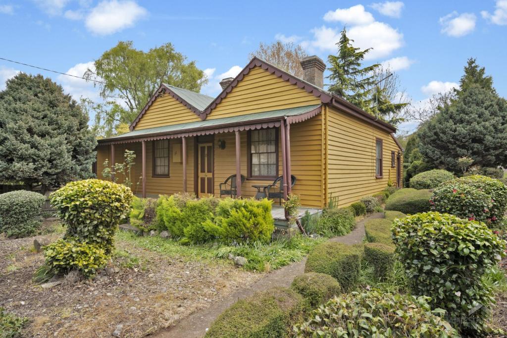 11 Parsonage St, Deloraine, TAS 7304