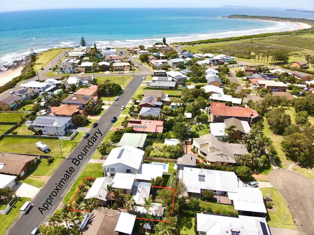 39 Ocean Dr, Wallabi Point, NSW 2430