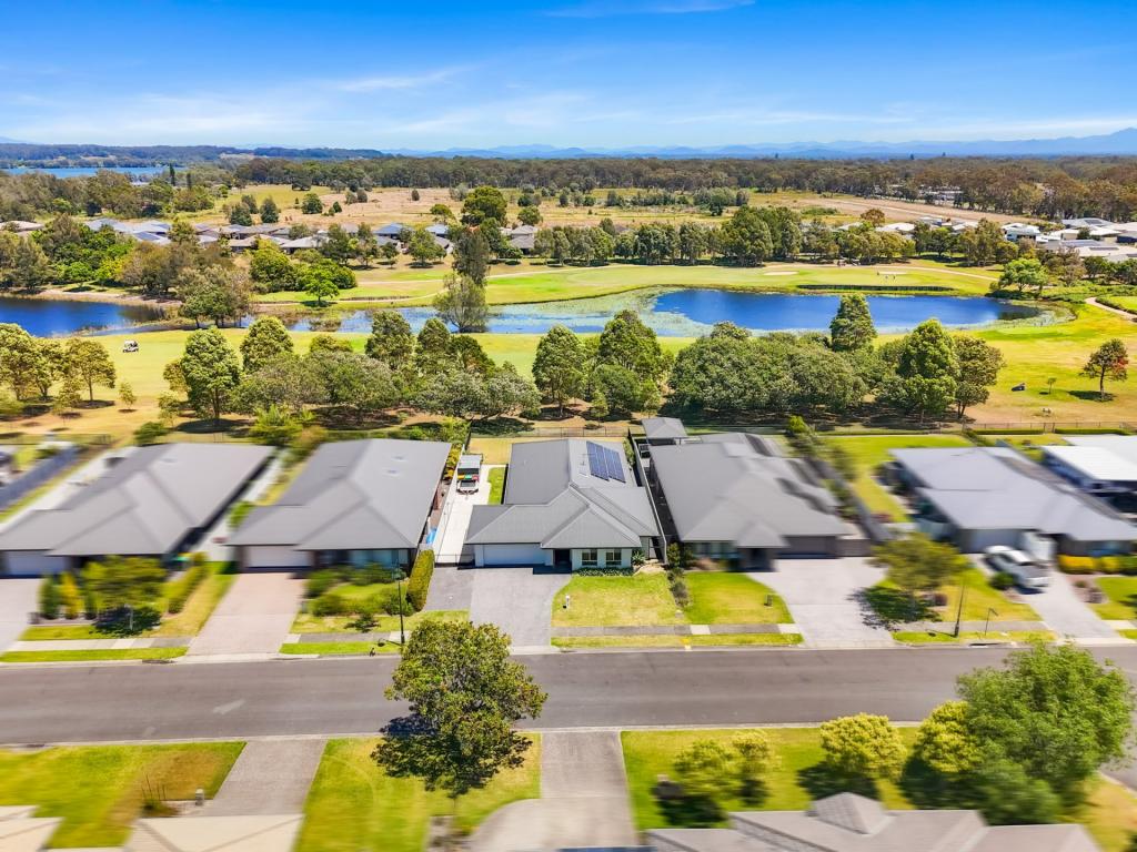 76 LAZZARINI DR, HARRINGTON, NSW 2427