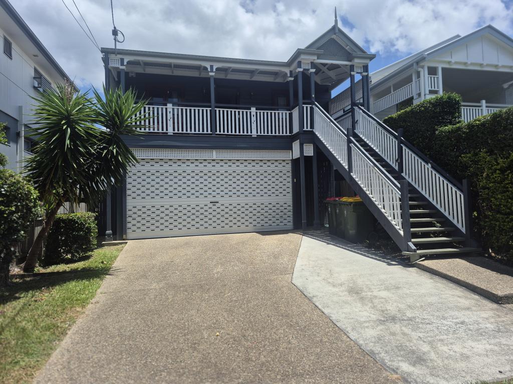 2/64 Denman St, Greenslopes, QLD 4120