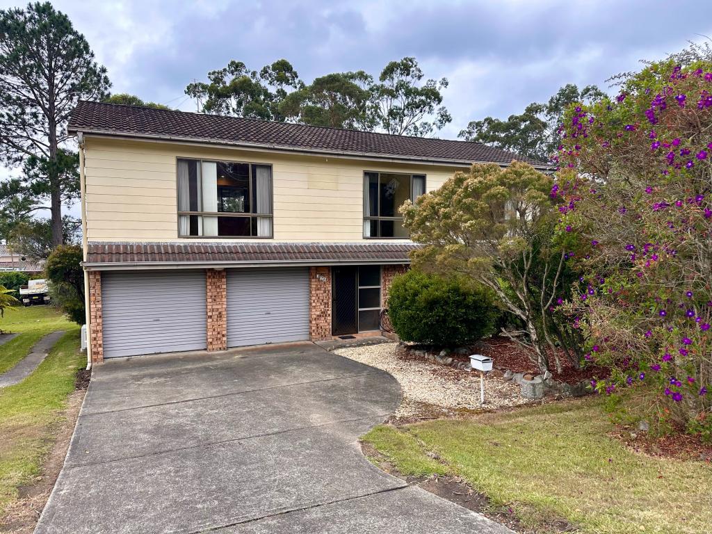 276 ELIZABETH DR, VINCENTIA, NSW 2540