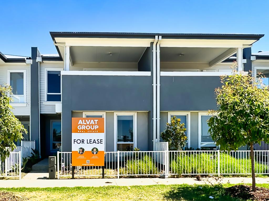 42 FILLMORE DR, CRAIGIEBURN, VIC 3064