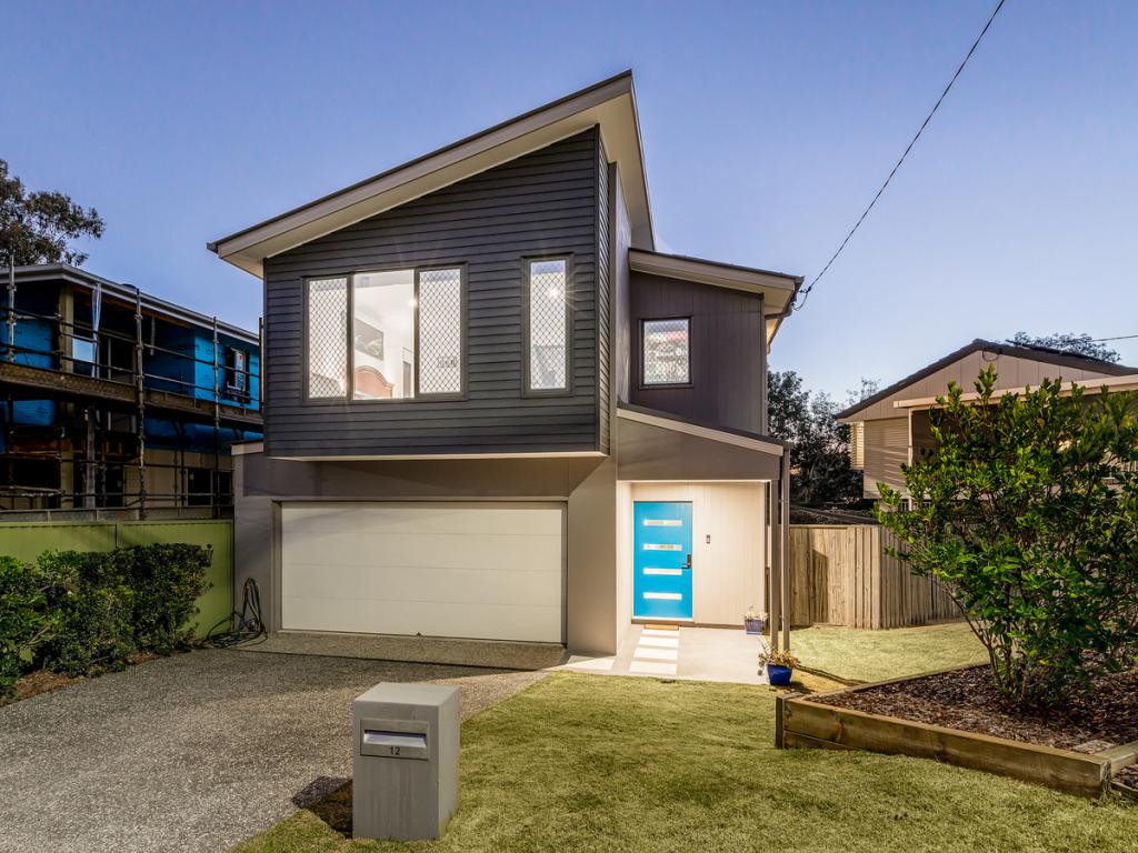 12 Fontaine St, Stafford Heights, QLD 4053