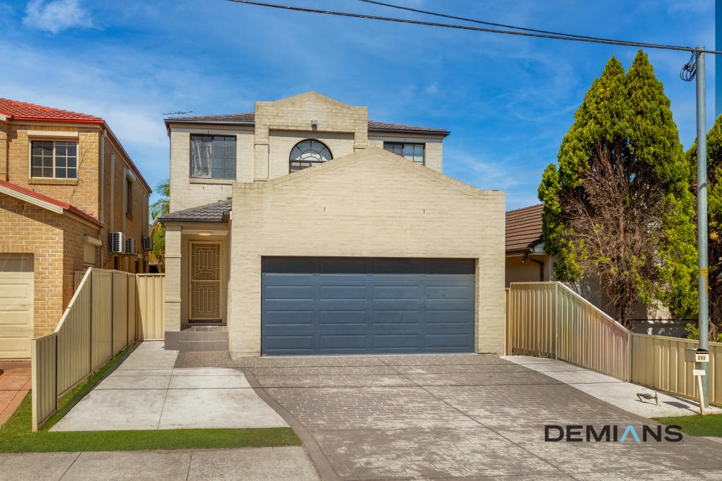 28b Moorebank Ave, Moorebank, NSW 2170