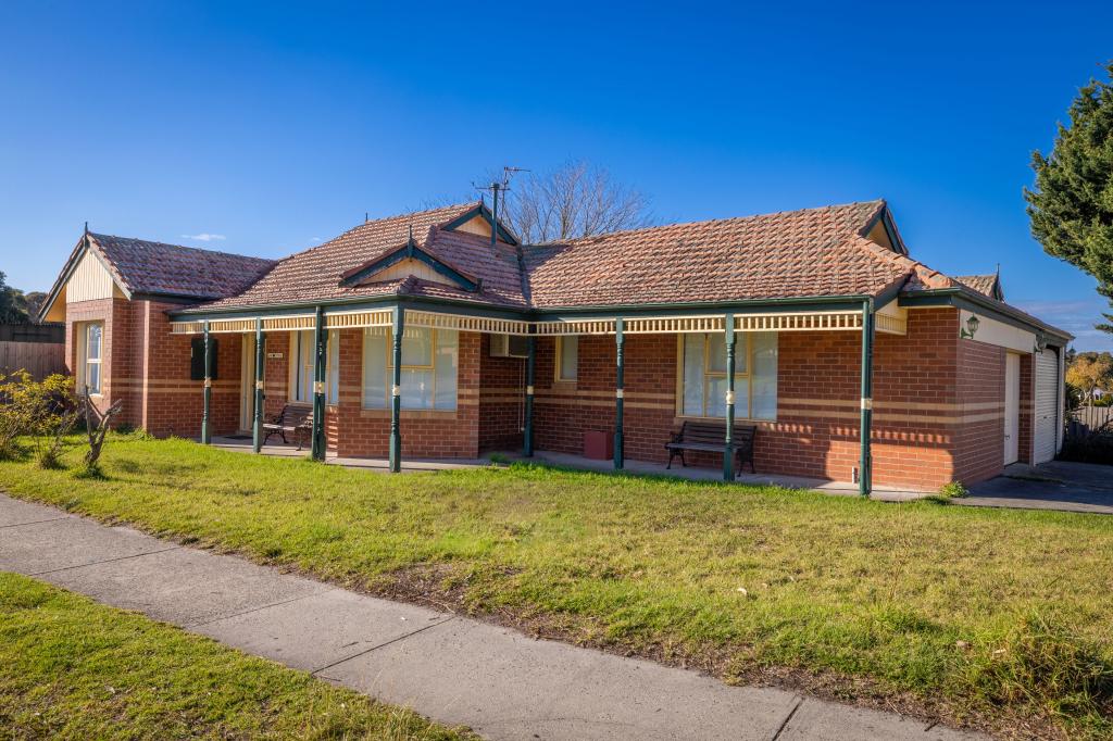 1 Templeton Cres, Pakenham, VIC 3810