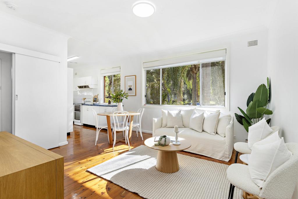 1/13 Buckle Cres, West Wollongong, NSW 2500
