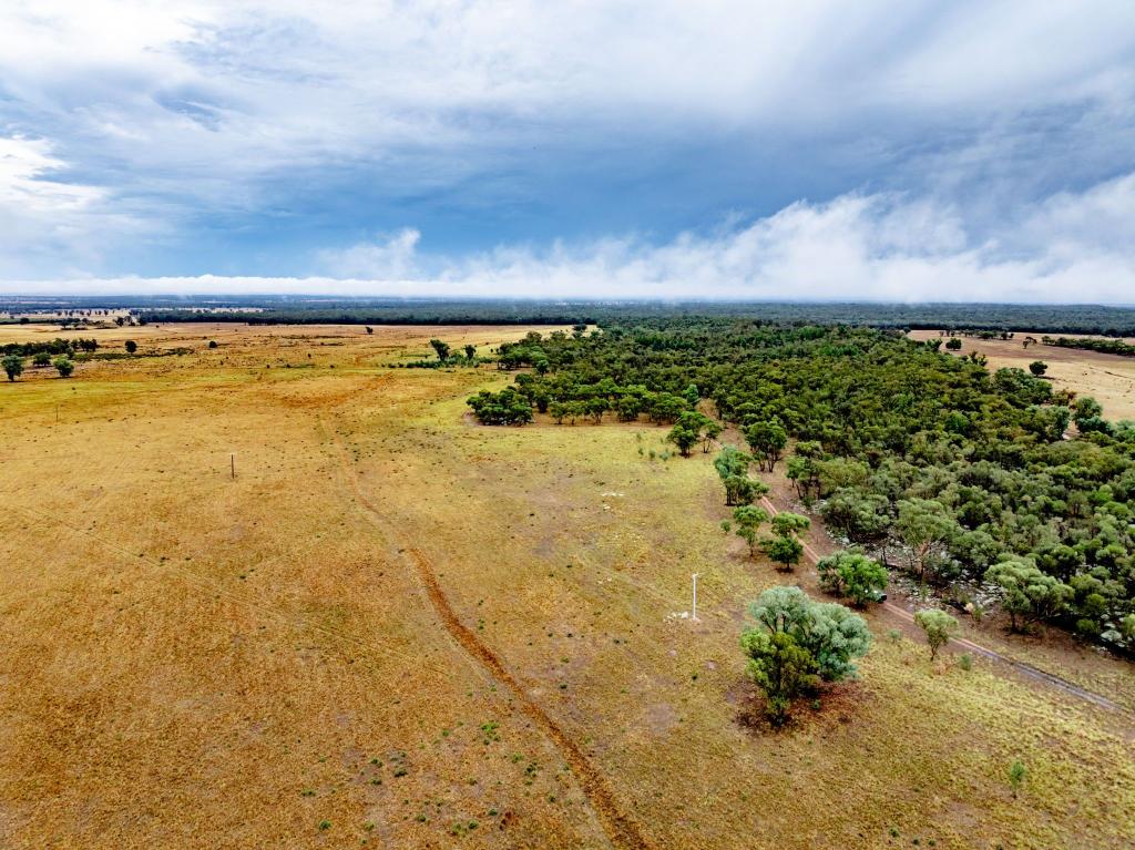 'Tralee' Collingwood Lane, Parkes, NSW 2870