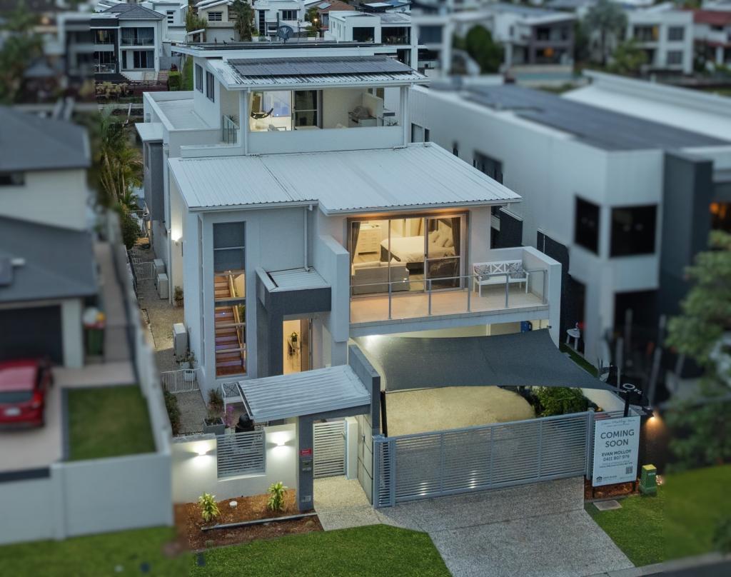 62 River Links Bvd E, Helensvale, QLD 4212