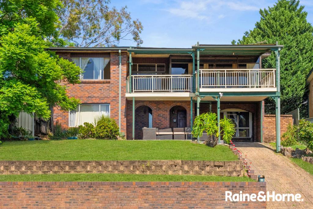 22 Lawn Ave, Bradbury, NSW 2560