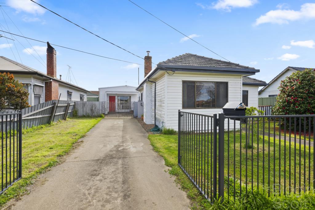 26 Alexandra St, Sebastopol, VIC 3356