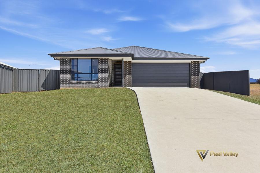 31 Evesham Cct, Tamworth, NSW 2340