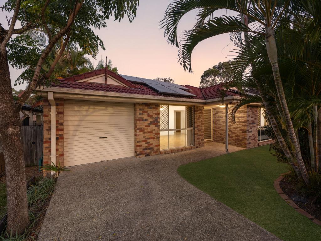 8 Merganser Pl, Forest Lake, QLD 4078