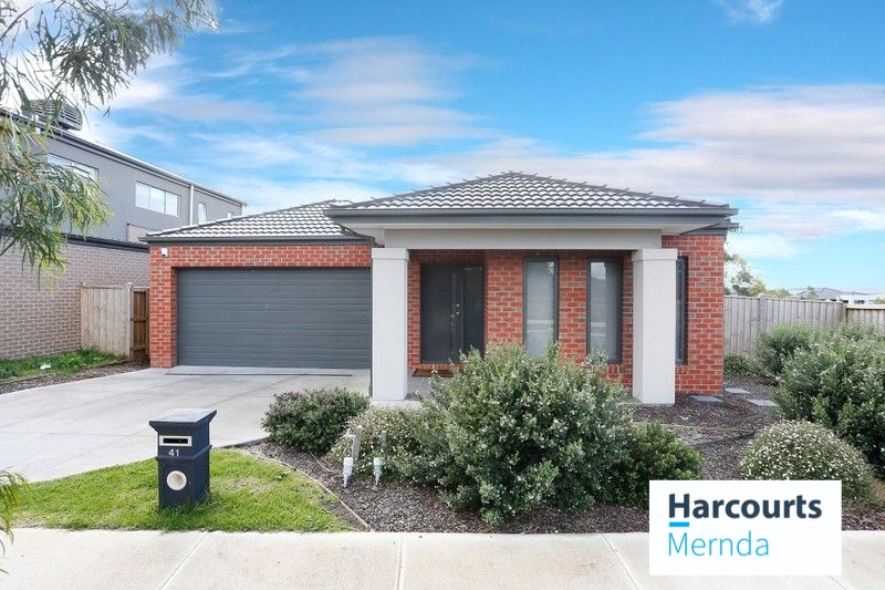 41 Foxley Cres, Mickleham, VIC 3064