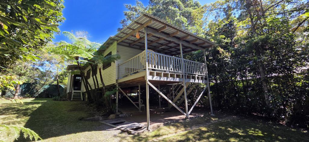 5 Lennox Cres, Paluma, QLD 4816