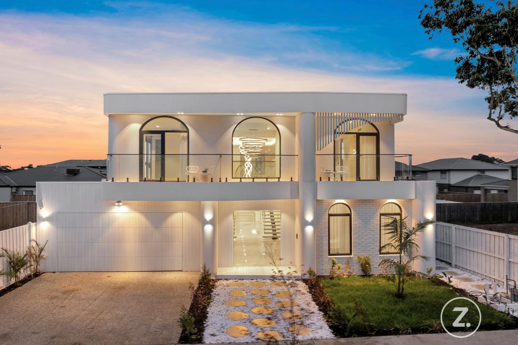 31 Huey Cct, Cranbourne, VIC 3977