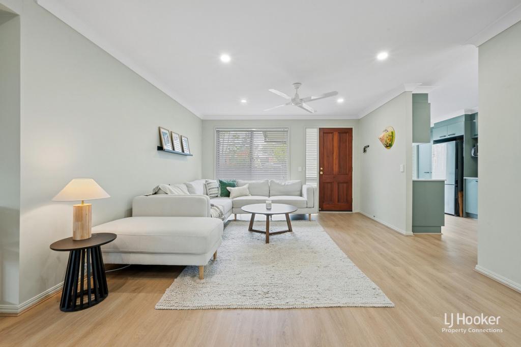 12 Augustins Cres, Petrie, QLD 4502