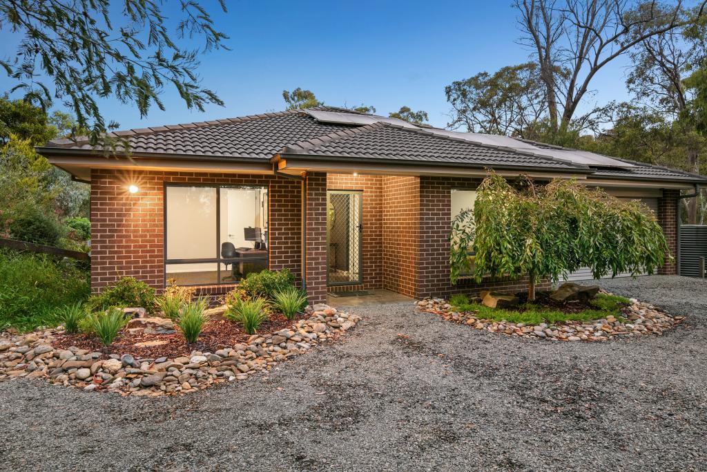 2 Leared Dr, Kyneton, VIC 3444