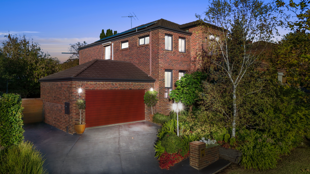 2 Highview Ct, Lysterfield, VIC 3156