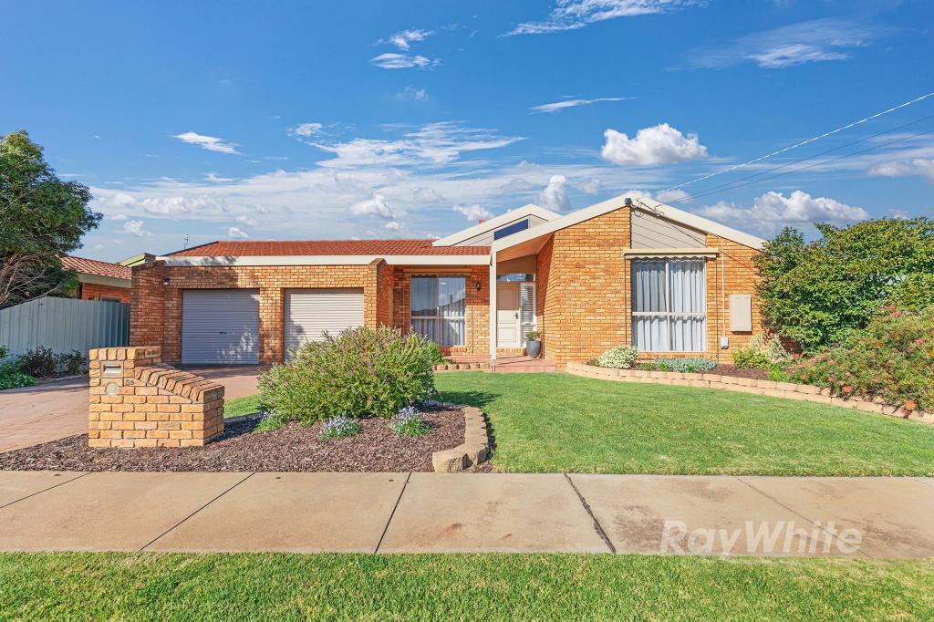 59 Hopetoun St, Rochester, VIC 3561