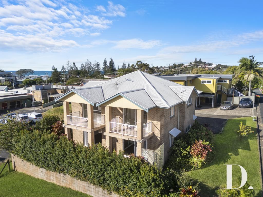 2/5 Trafalgar Lane, Woolgoolga, NSW 2456