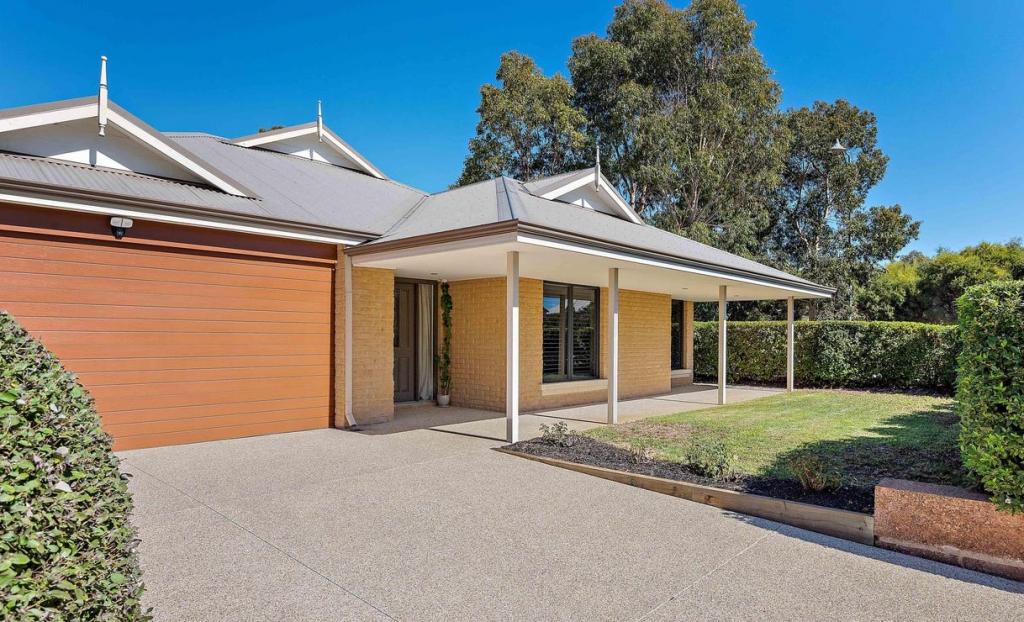 1 Casula Pl, Harrisdale, WA 6112