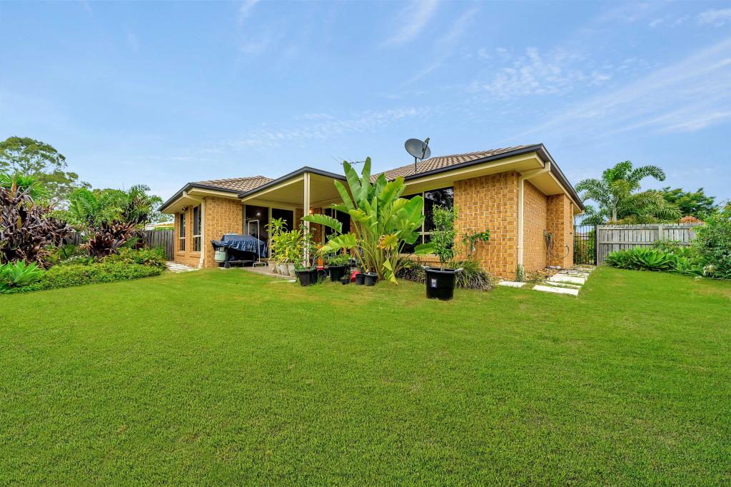 13 Fairway Dr, Meadowbrook, QLD 4131