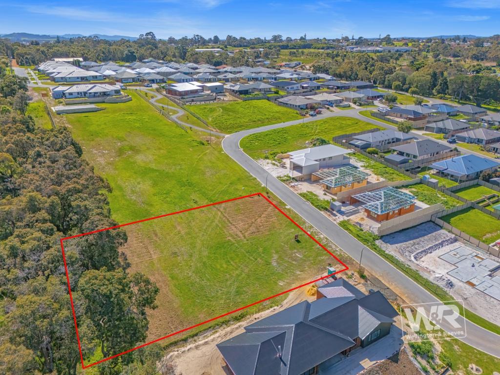 69 Greyhound Cir, Gledhow, WA 6330