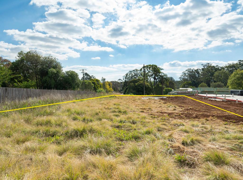 Lot 1/17-19 Gladswood Dr, Highfields, QLD 4352