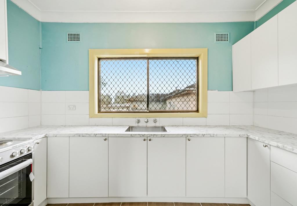 12 Ivy St, Toongabbie, NSW 2146