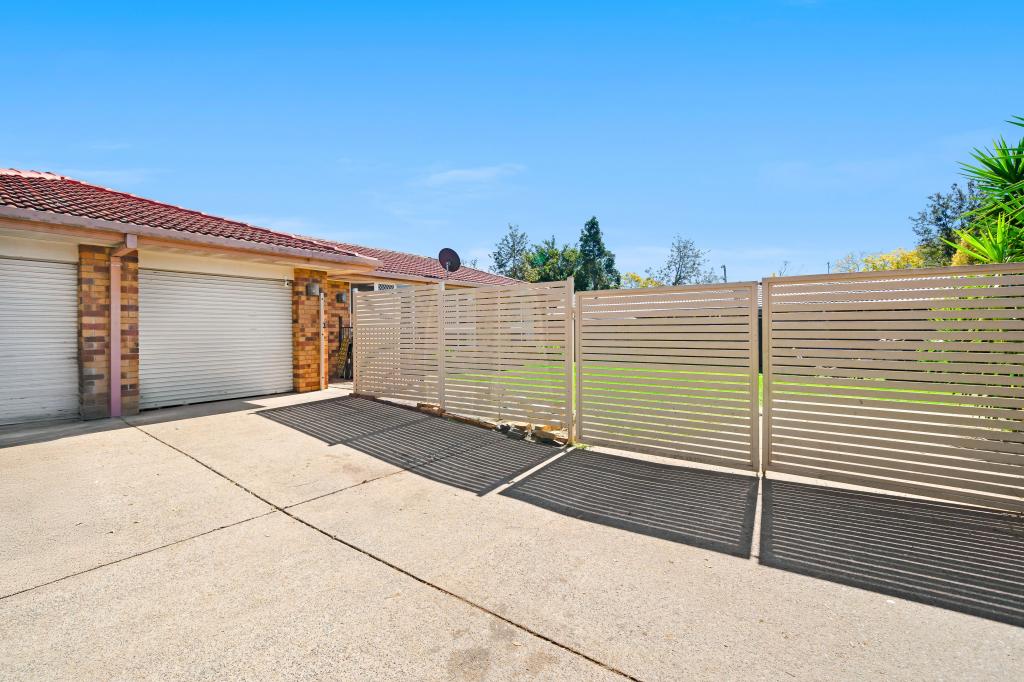 2/11 Broadfoot Dr, Goodna, QLD 4300