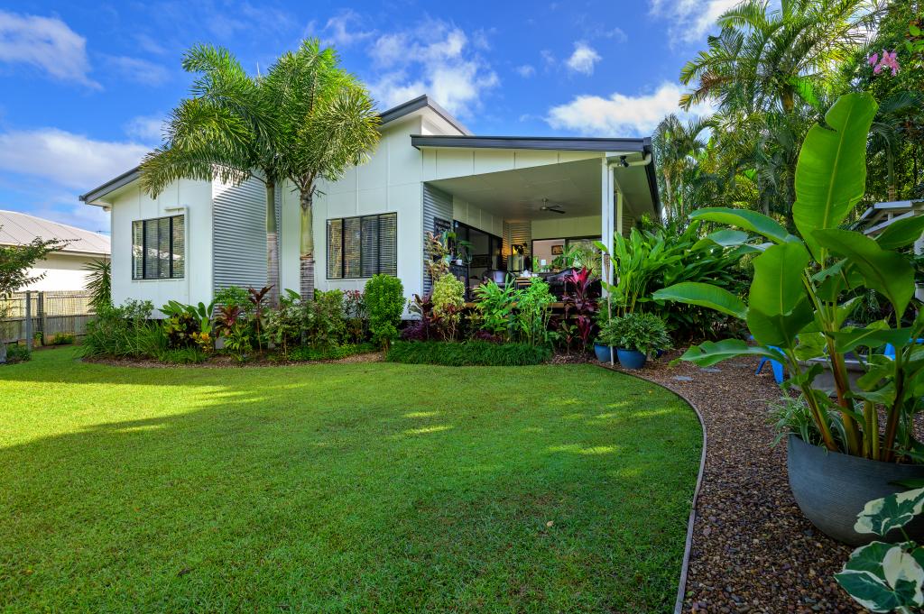 16 Batavia Ct, Cooloola Cove, QLD 4580