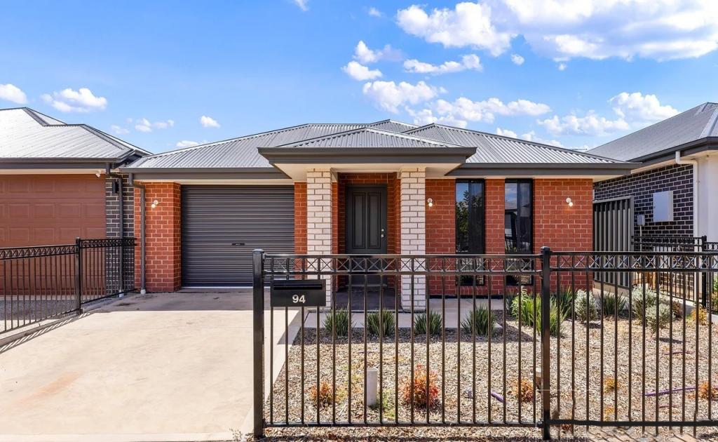 94 GALDA WAY, MUNNO PARA, SA 5115
