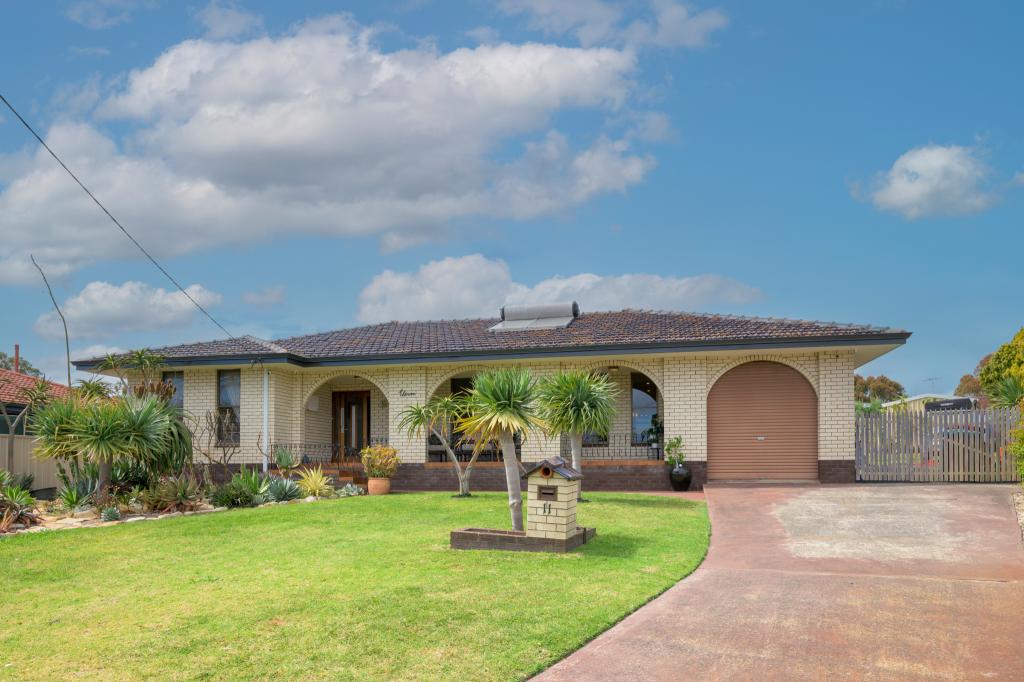 11 Scott Cres, East Bunbury, WA 6230