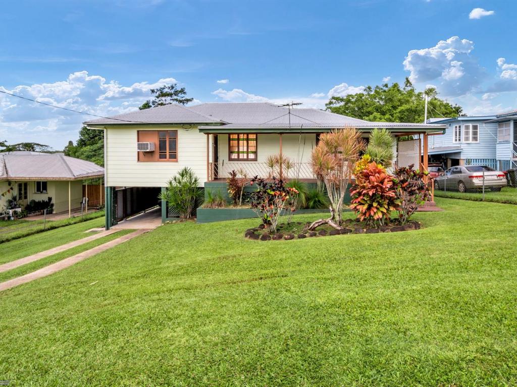 24 HICKEY ST, EAST INNISFAIL, QLD 4860