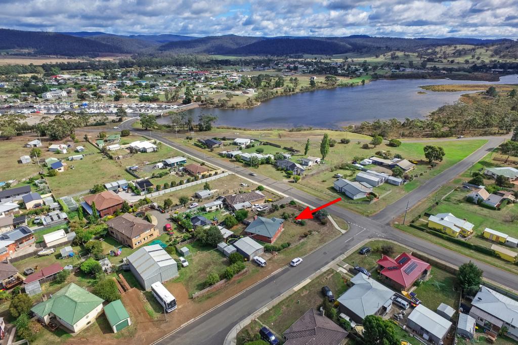 18 Boyle St, Triabunna, TAS 7190