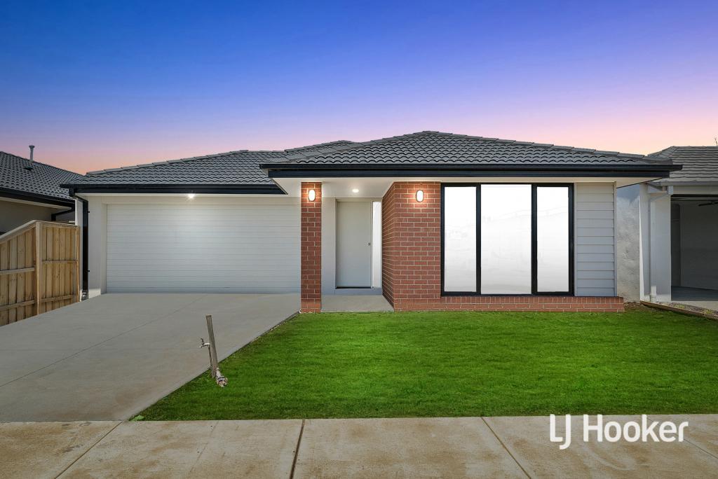 27 Pavilion St, Deanside, VIC 3336