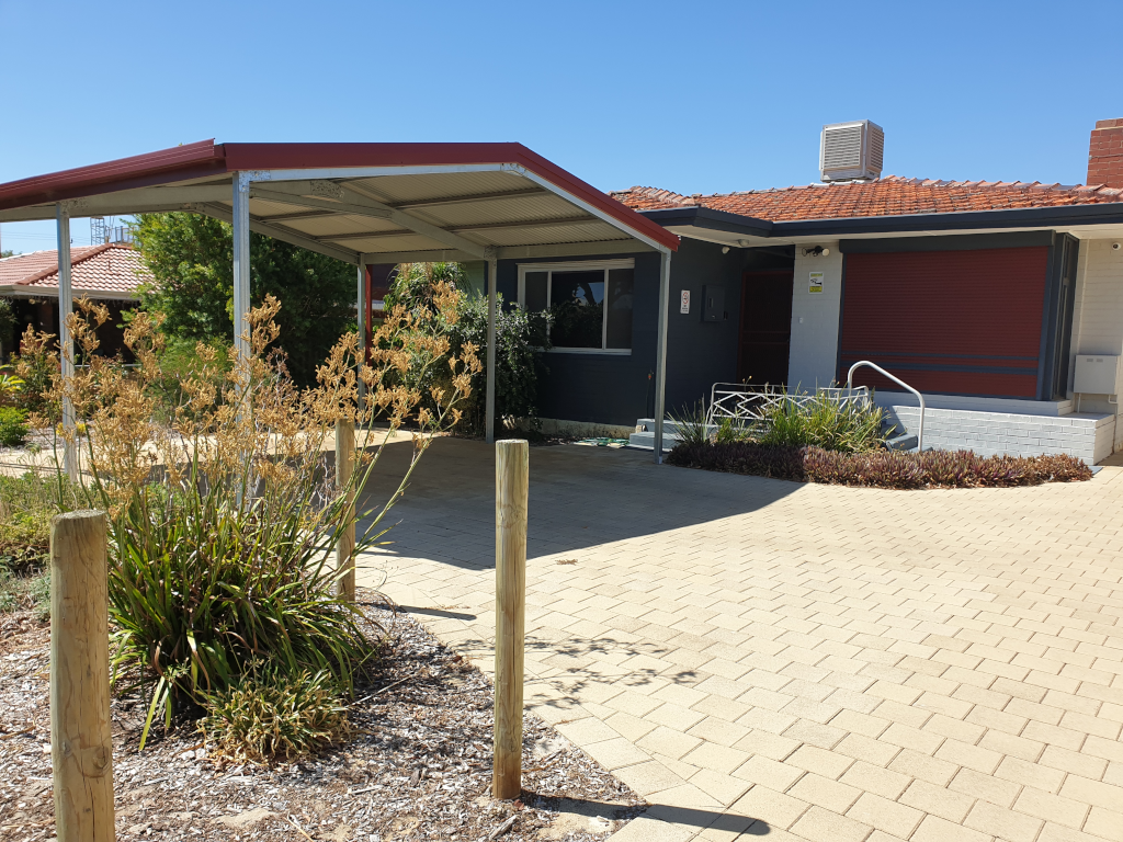 137 Arlunya Ave, Cloverdale, WA 6105