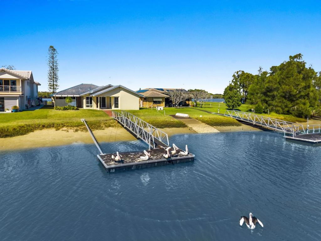 151 Riverside Dr, West Ballina, NSW 2478