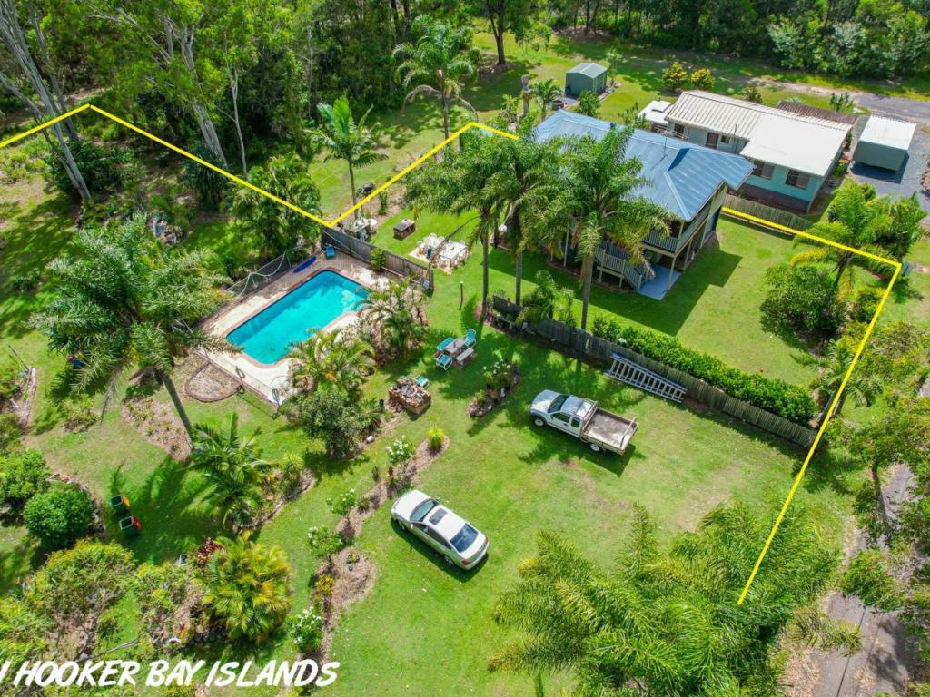 21-25 LEILANI AVE, RUSSELL ISLAND, QLD 4184