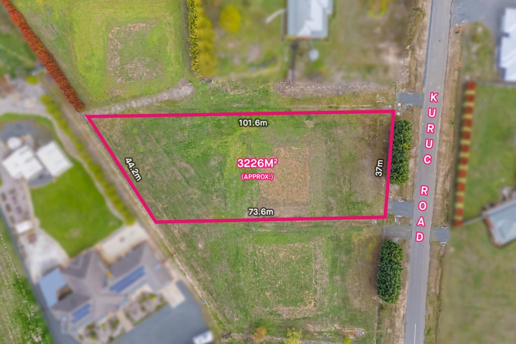 5 Kuruc Rd, Cardigan, VIC 3352