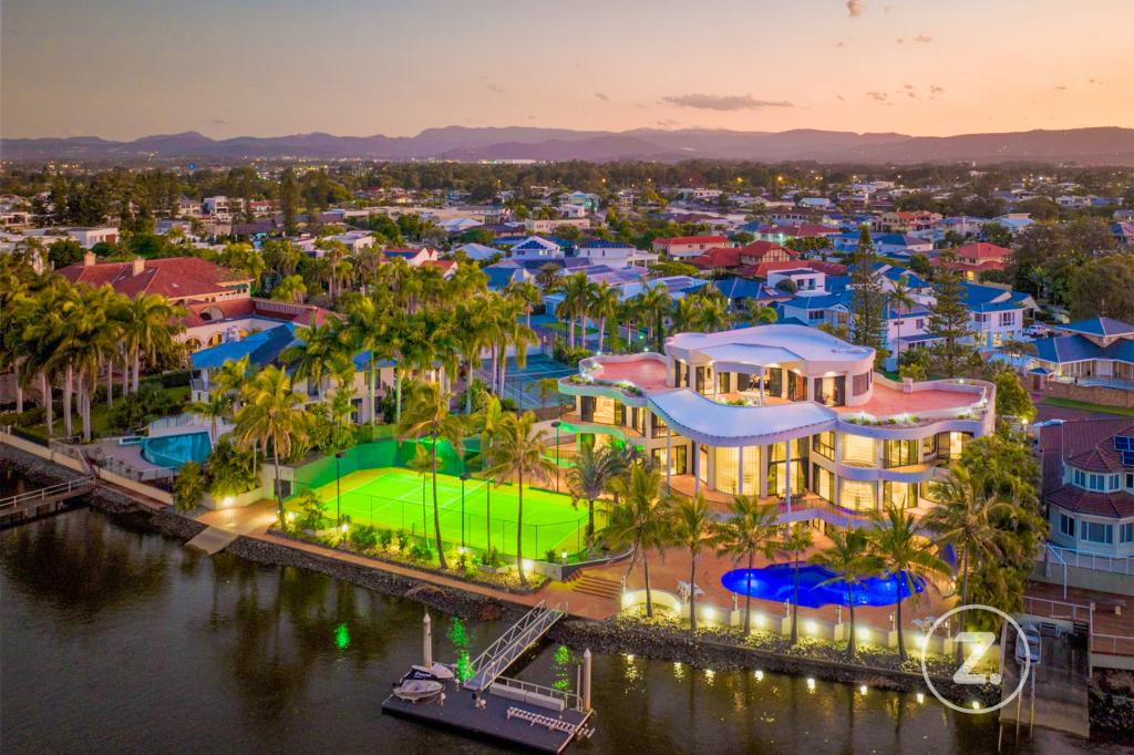 16-18 Marseille Ct, Bundall, QLD 4217