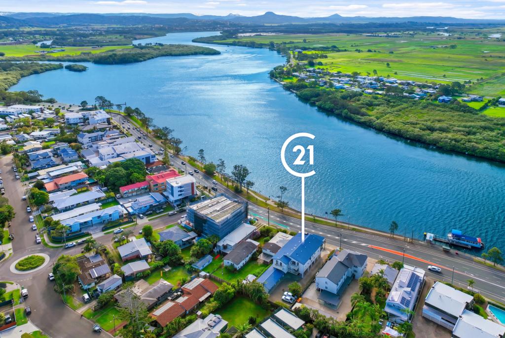 2/273 Bradman Ave, Maroochydore, QLD 4558