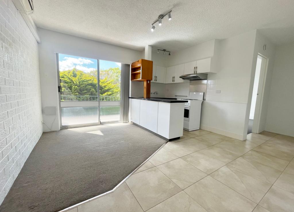 39/85 DERRIMA RD, QUEANBEYAN, NSW 2620