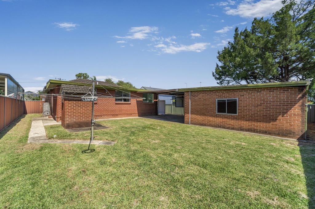 19 Patricia St, Colyton, NSW 2760